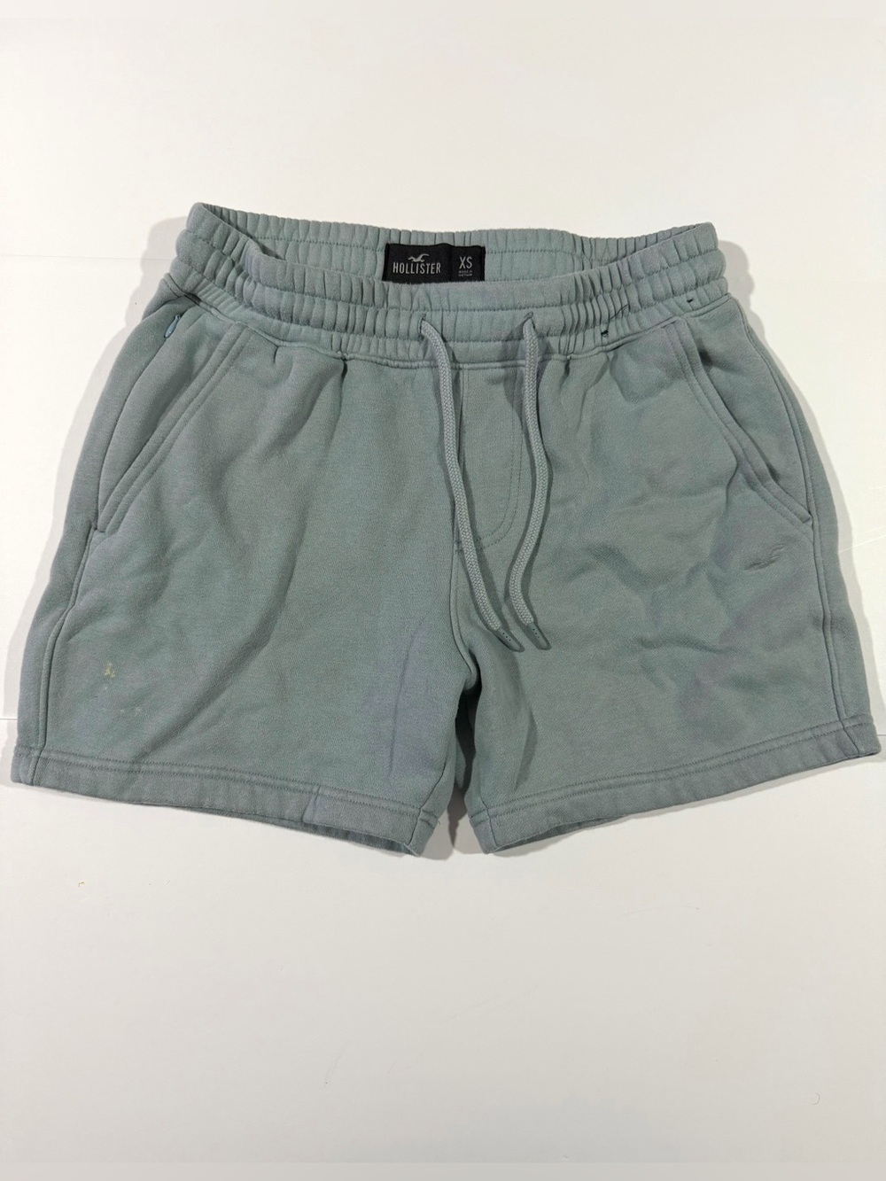 Hollister Men's Light Sage Drawstring Athletic Shorts